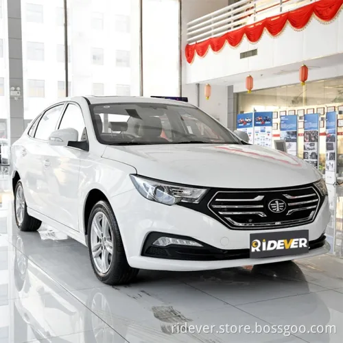 Ridever Wholesale 2019 FAW Bestune B30EV EV400 4 Doors 5 Seats Sedan Nedc 402 Kilometers New Energy EV Automotives Used Car Shop for Used Cars